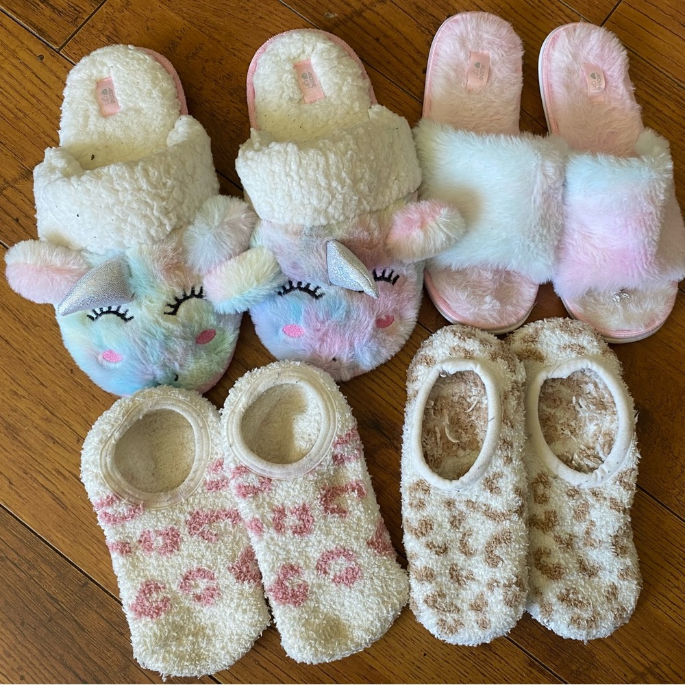 Girls 1/2 slipper lot